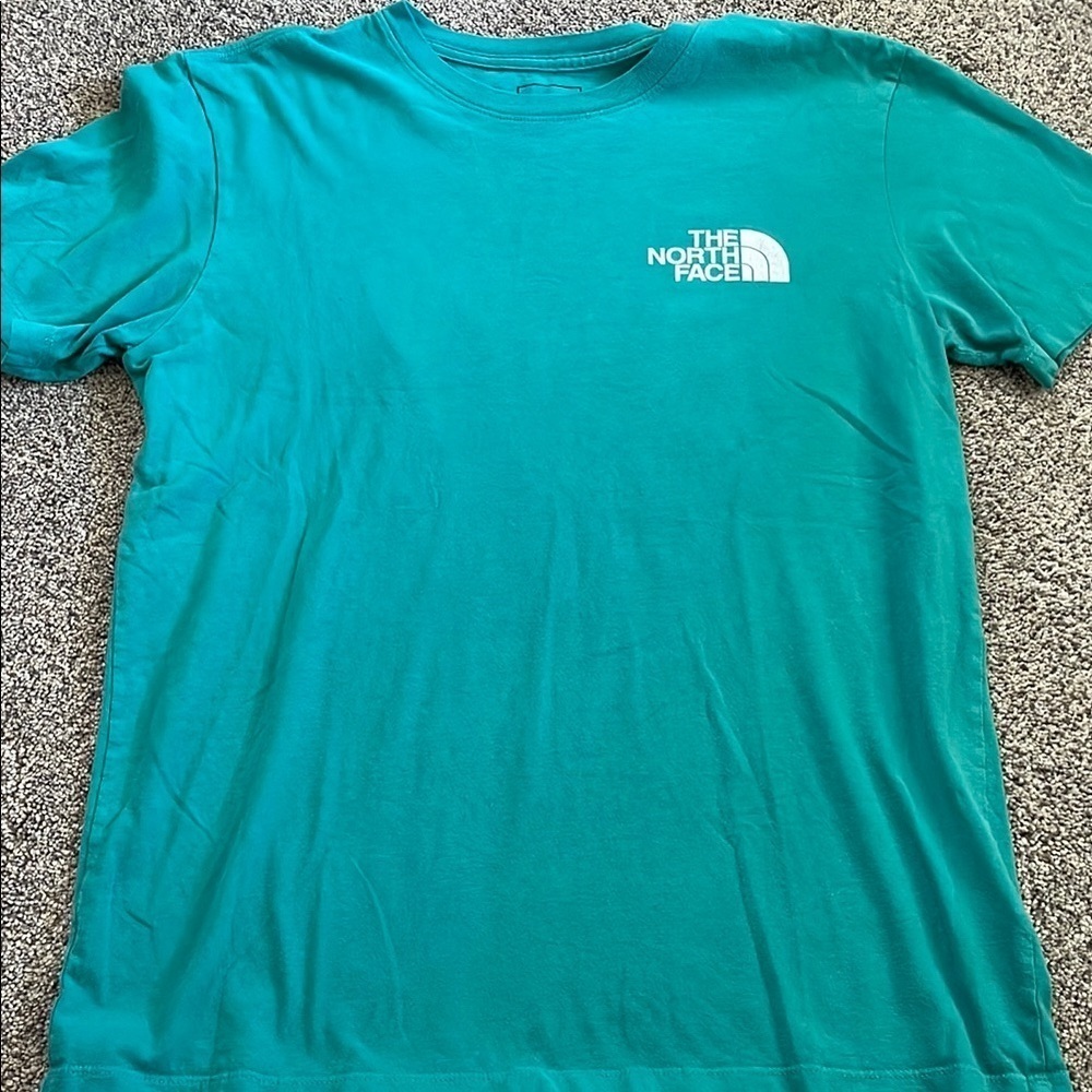 The north face teal t shirt small